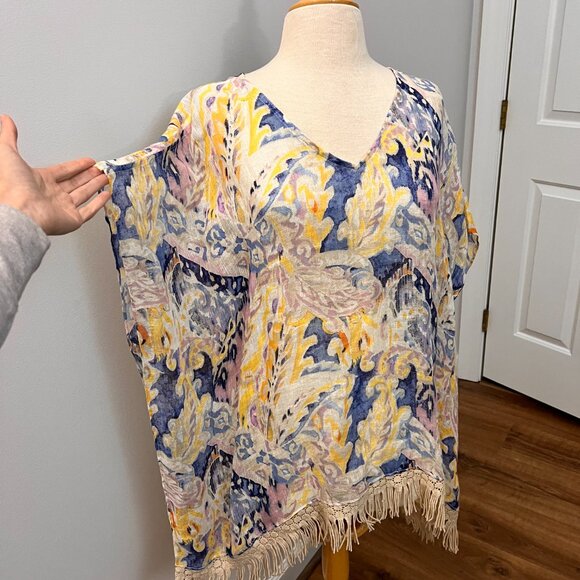 Chicos Linen Weave Poncho Cape Watercolor Paisley Crochet Fringe L/XL - Picture 2 of 13